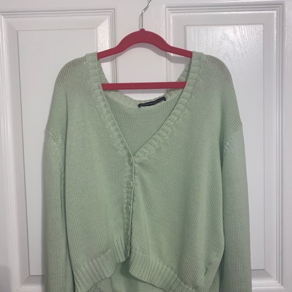 Brandy Melville Sweaters - BRANDY MELVILLE LIGHT GREEN BILLIE CARDIGAN